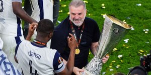 Ο Άγγελος Ποστέκογλου