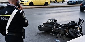 Αυξημένη η κίνηση στη Λεωφόρο Συγγρού λόγω τροχαίου -Μοτοσικλέτα παρέσυρε πεζό, στο ύψος του Φιξ