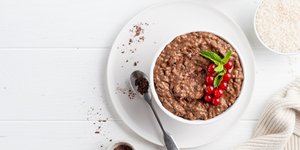 Σοκολατένιο ρυζόγαλο με κράνμπερι / Φωτογραφία: shutterstock