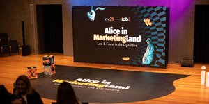«Alice in Marketinland: Lost & Found in the Digital Era»