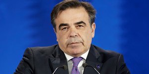 Μαργαρίτης Σχοινάς στη Ναυτιλιακή Λέσχη Πειραιά: Η ευρωπαϊκή ναυτιλία είναι η πιο ασφαλής και αξιόπιστη στον κόσμο