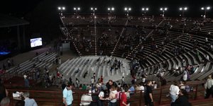 Λυκαβηττος θεατρο 