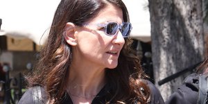 Τζωρτίνα Σερπιέρη: Η κόρη της Μαρινέλλας στο τελευταίο αντίο στον Δημήτρη Σουλελέ