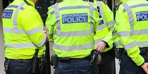 Άνδρες της λονδρέζικης μητροπολιτικής αστυνομίας (Met)