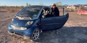 H γυναίκα που ζει μόνιμα σε ένα smart