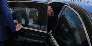 Ο Ζελένσκι φεύγει από τη συνάντηση με Ερντογάν στην Άγκυρα