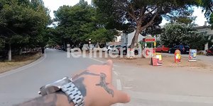 Καρέ από το βίντεο που οδήγησε στη σύλληψη του 42χρονου