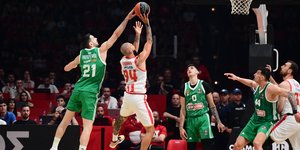 H απόφαση για την παρουσία Γιαννακόπουλου και Αγγελόπουλων στα Game 3 και Game 4