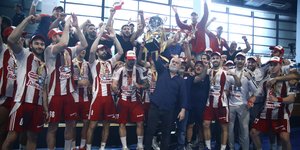 Ο Ολυμπιακός πρωταθλητής στη Handball Premier