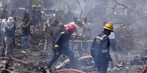 Από το σημείο της συντριβής του αεροσκάφους στην Ινδία