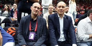 Οι ιδιοκτήτες της ΚΑΕ Ολυμπιακός, Παναγιώτης και Γιώργος Αγγελόπουλος