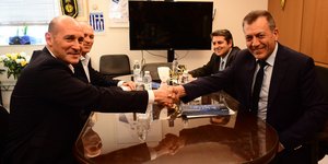 Οι αδελφοί Αγγελόπουλοι με τον Γ. Βρούτση και τον Γιώργο Μυλωνάκη