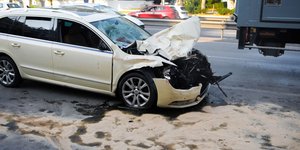 Το αυτοκίνητο που χτύπησε την 65χρονη στον Άλιμο