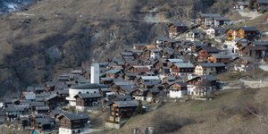 Το αλπικό χωριό Albinen στην Ελβετία