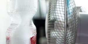 Το απλό κόλπο για να μετατρέψετε τον ανεμιστήρα σας σε κλιματιστικό