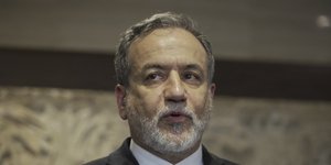 Ο Αμπάς Αραγτσί