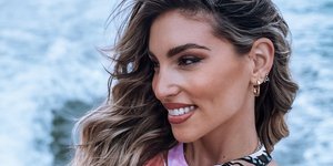 Αθηνά Οικονομάκου