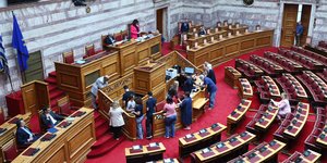 Βουλή, προανακριτική Τέμπη