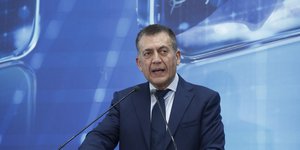 O Γιάννης Βρούτσης