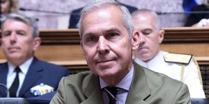 Ο υφυπουργός Άμυνας Θανάσης Δαβάκης στην Επιτροπή της Βουλής
