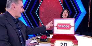 Ο Θαναηλάκης ανοίγει το κουτί παίκτριας στο deal με 70.000 ευρώ
