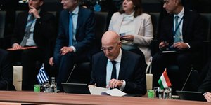 Στην Σύνοδο των υπουργών Άμυνας του ΝΑΤΟ o Νίκος Δένδιας