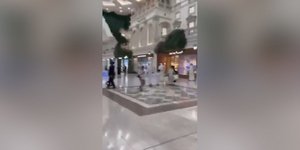 Πανικός σε εμπορικό κέντρο στην Ντόχα την στιγμή της ιρανικής επίθεσης