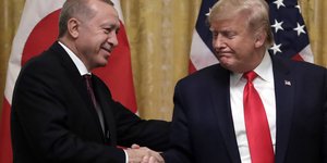 Ρετζέπ Ταγίπ Ερντογάν και Ντόναλντ Τραμπ