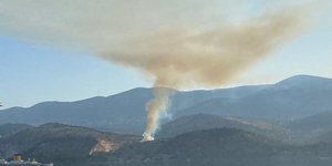 Καπνοί από τη φωτιά στην Κεφαλονιά