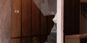 Makeshift Explosive Targets Greek Lawmaker's Home in Thessaloniki