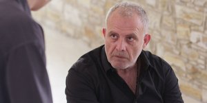 Η «Γη της Ελιάς» επιστρέφει απόψε στους τηλεοπτικούς μας δέκτες με ένα νέο επεισόδιο