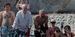 Φωτογραφία από τη χθεσινή δράση του Γιώργου Παπανδρέου για την Παγκόσμια Ημέρα Περιβάλλοντος