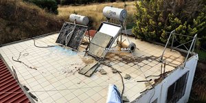 Κατεστραμμένοι ηλιακοί θερμοσίφωνες