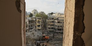 γκρεμισμενο παραθυρο 