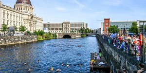 Σε όλη την Ευρώπη οι κάτοικοι των πόλεων πιέζουν τις δημοτικές αρχές να καταστήσουν τα ποτάμια και τις λίμνες τους κατάλληλα για κολύμπι / FACEBOOK