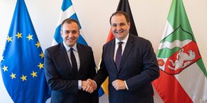 Ο υφυπουργός Εξωτερικών Τάσος Χατζηβασιλείου σε επίσκεψη εργασίας στο Ντίσελντορφ