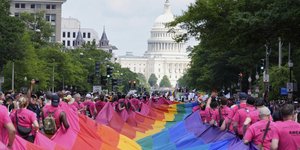 Μεγάλη πορεία στους δρόμους της Ουάσινγκτον στις ΗΠΑ για τη World Pride