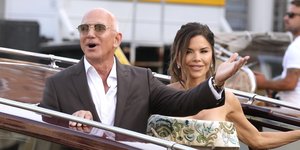 Ο Τζεφ Μπέζος και η Λόρεν Σάντσες στη Βενετία για τον γάμο τους