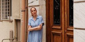 Κόρα Καρβούνη: Η άγνωστη ιστορία πίσω από το ιδιαίτερο όνομά της