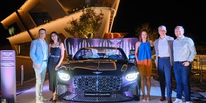 Bentley στην Αθηναϊκή Ριβιέρα