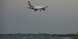 Ισραηλινό αεροπλάνο προσγειώνεται στην Κύπρο