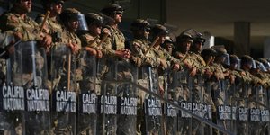 Η εθνοφρουρά παρατεταγμένη στο Λος Άντζελες 