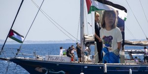 Το πλοίο «Madleen» που έπλεε προς τη Γάζα