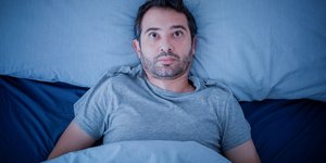 Η αϋπνία είναι μια κατάσταση που δεν θα ευχόμασταν ούτε στον χειρότερο εχθρό μας / SHUTTERSTOCK