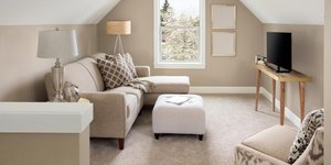 5 αντικείμενα που μια ειδικός στο φενγκ σούι δεν θα έβαζε ποτέ σε ένα μικρό σπίτι