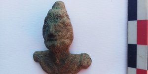 Χάλκινη μικρογραφική προτομή