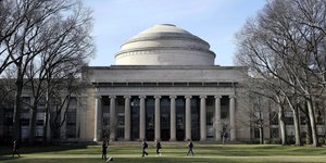 Το Τεχνολογικό Ινστιτούτο Μασαχουσέτης (MIT),