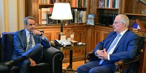 Κυριάκος Μητσοτάκης και Κώστας Τασούλας