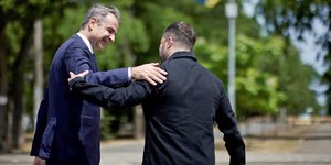 Κυριάκος Μητσοτάκης και Βολοντίμιρ Ζελένσκι