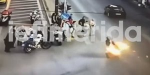 Μολότοφ σε αστυνομικούς στην Πανόρμου